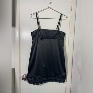 Alice + Olivia NWT black, cute detail hem mini spaghetti strap dress. M